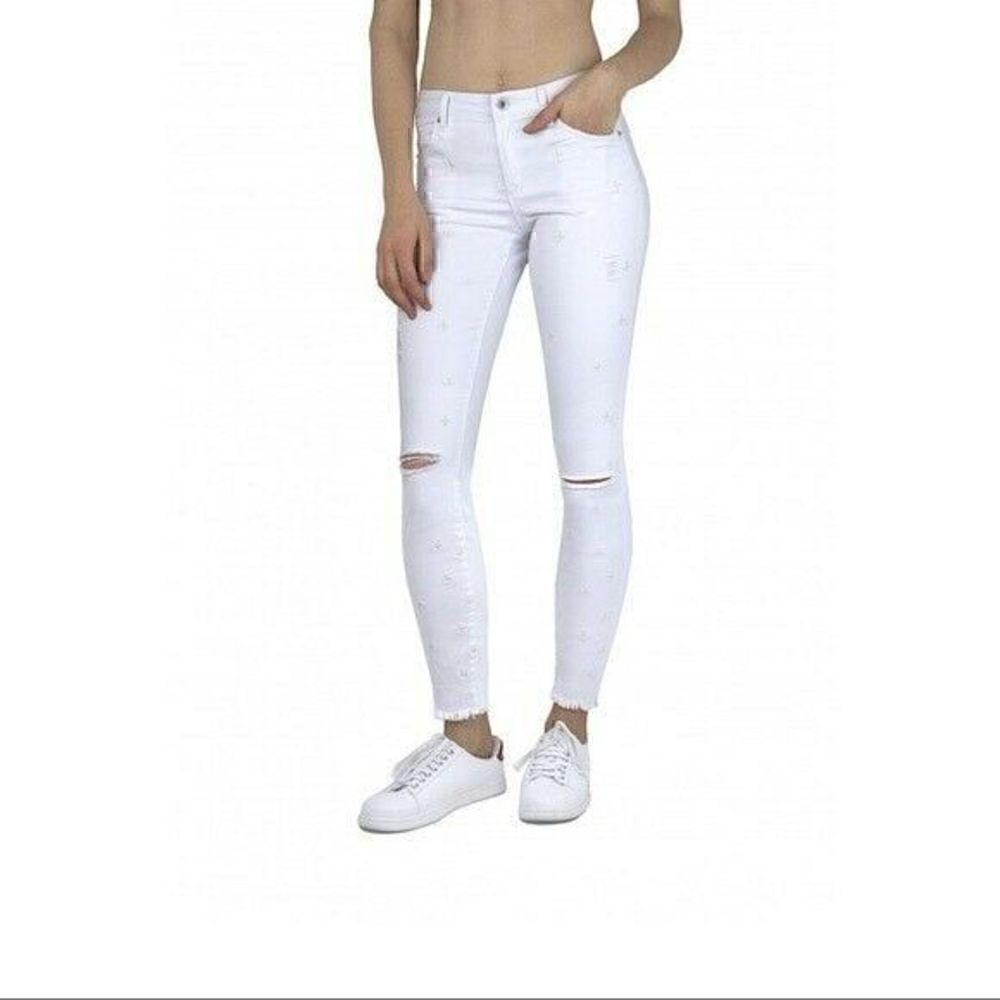 NEW $67 Tractr Jeans Size 28 Fleur De Lis Skinny Distressed White
